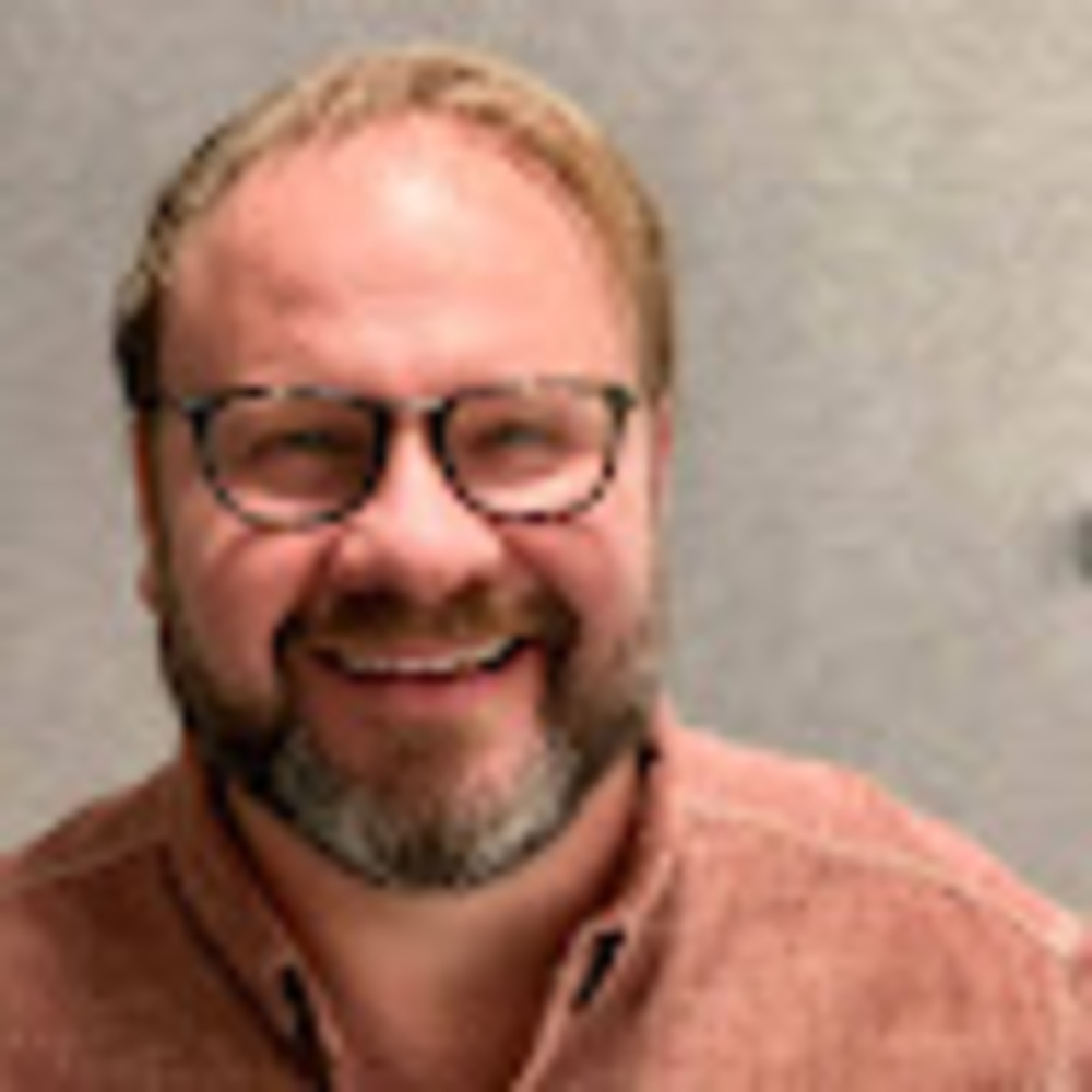 Meet your Posher, Eric